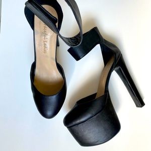 Graceful Ladiies - Ultra Rare Block Platforms